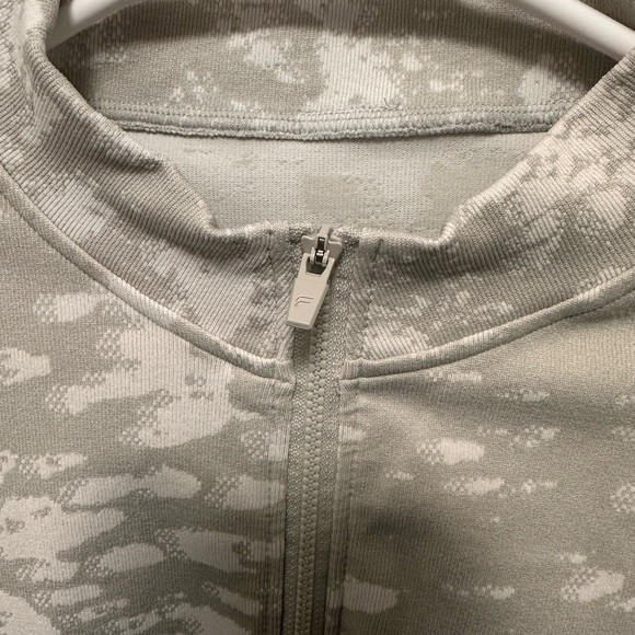 Fabletics Mist Seamless Half Zip longsleeve - Picture 2 of 3